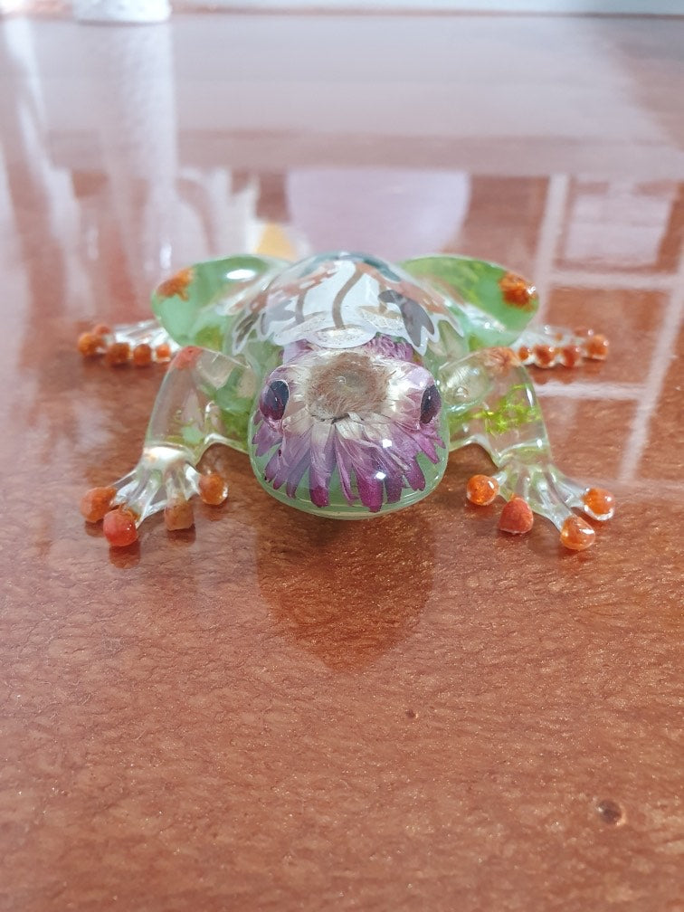 Grenouille en résine