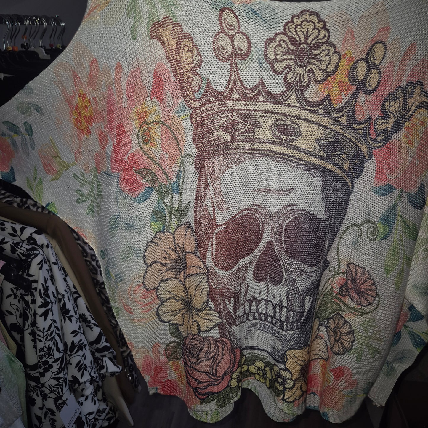 Pull tête de mort