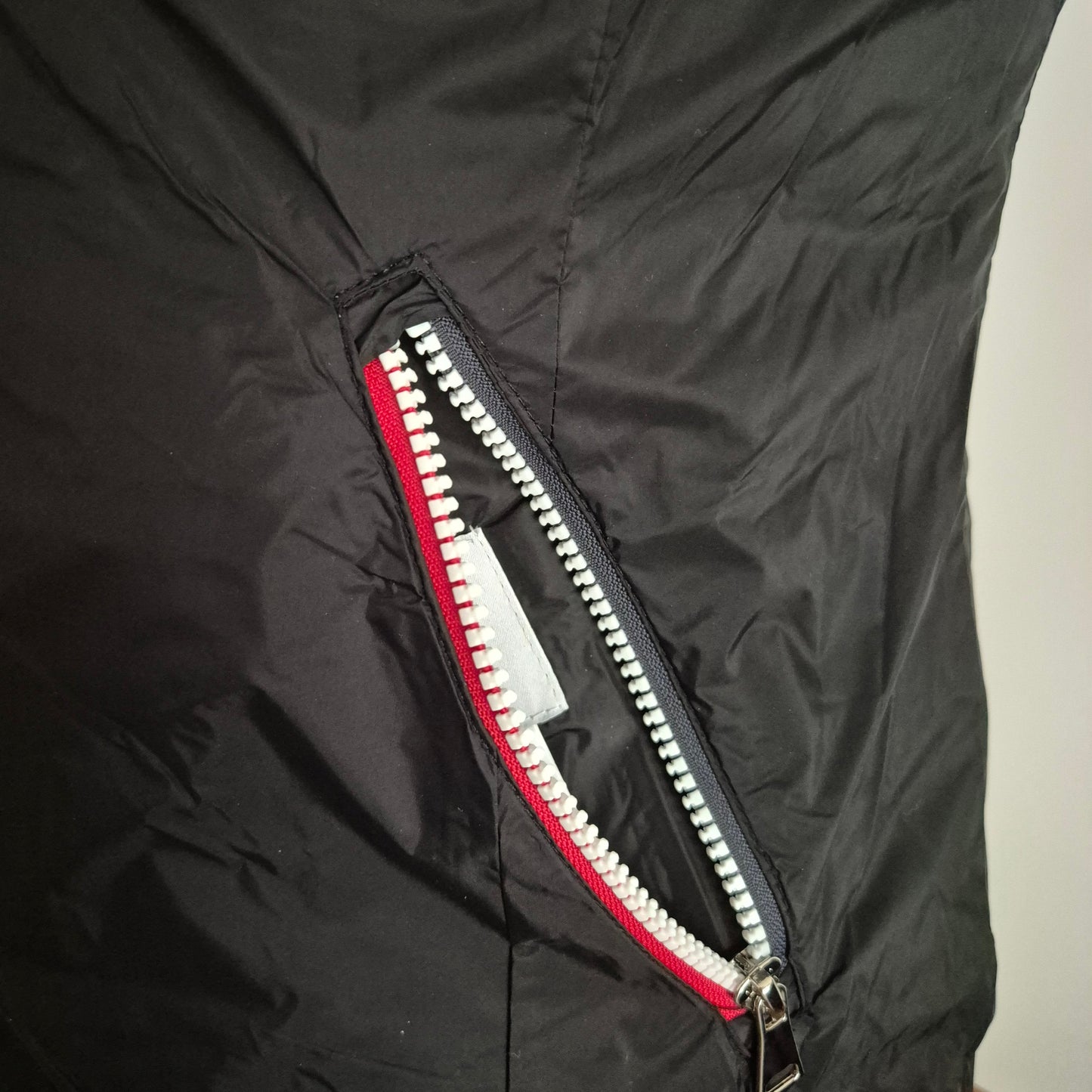 Doudoune réversible imperméable sans manche
